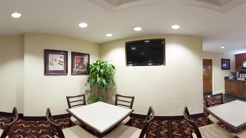 Comfort Suites Near Birkdale Village- Huntersville Esterno foto