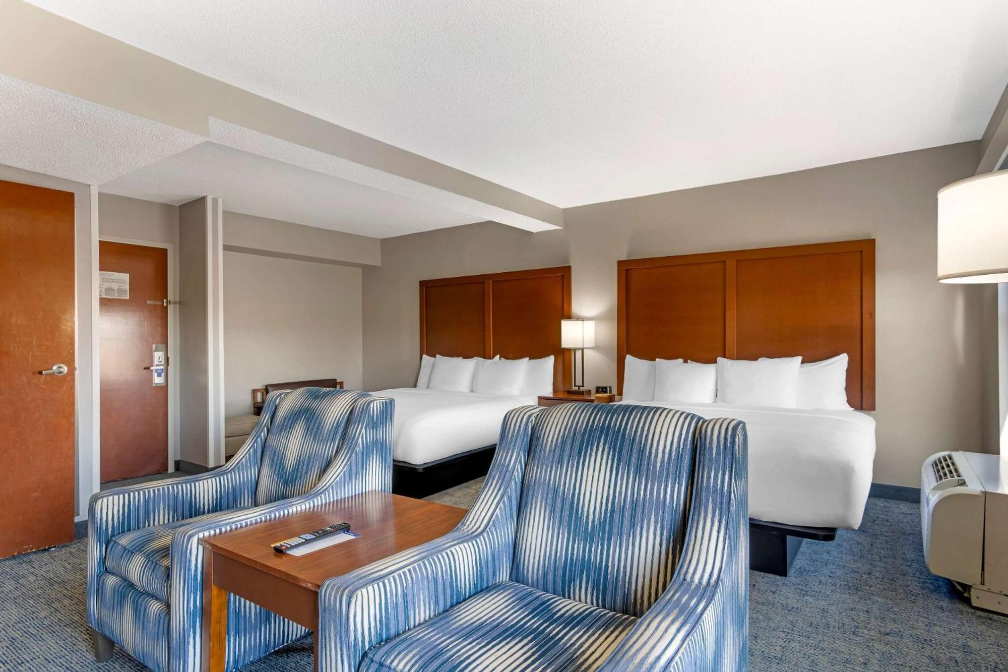 Comfort Suites Near Birkdale Village- Huntersville Esterno foto