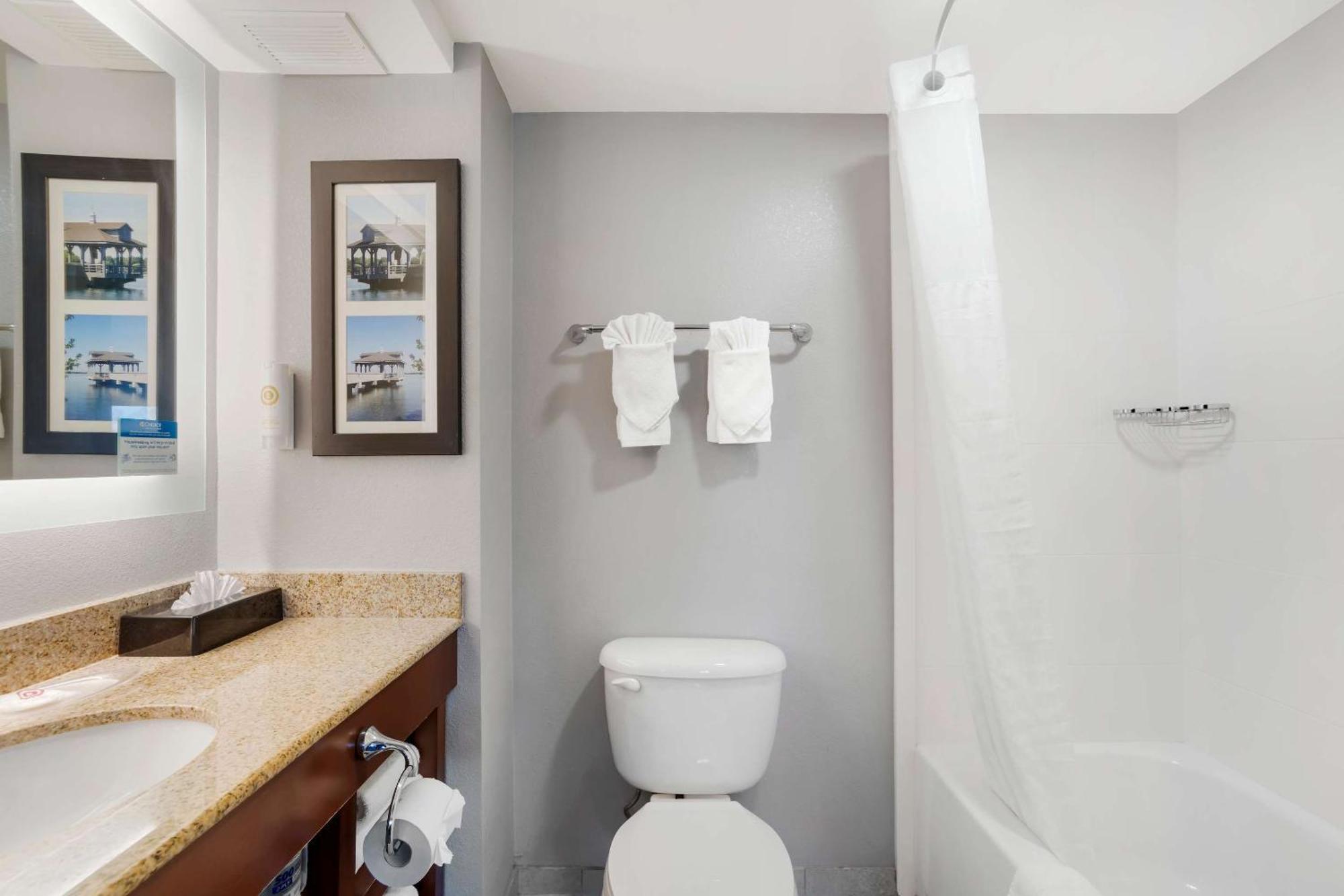 Comfort Suites Near Birkdale Village- Huntersville Esterno foto