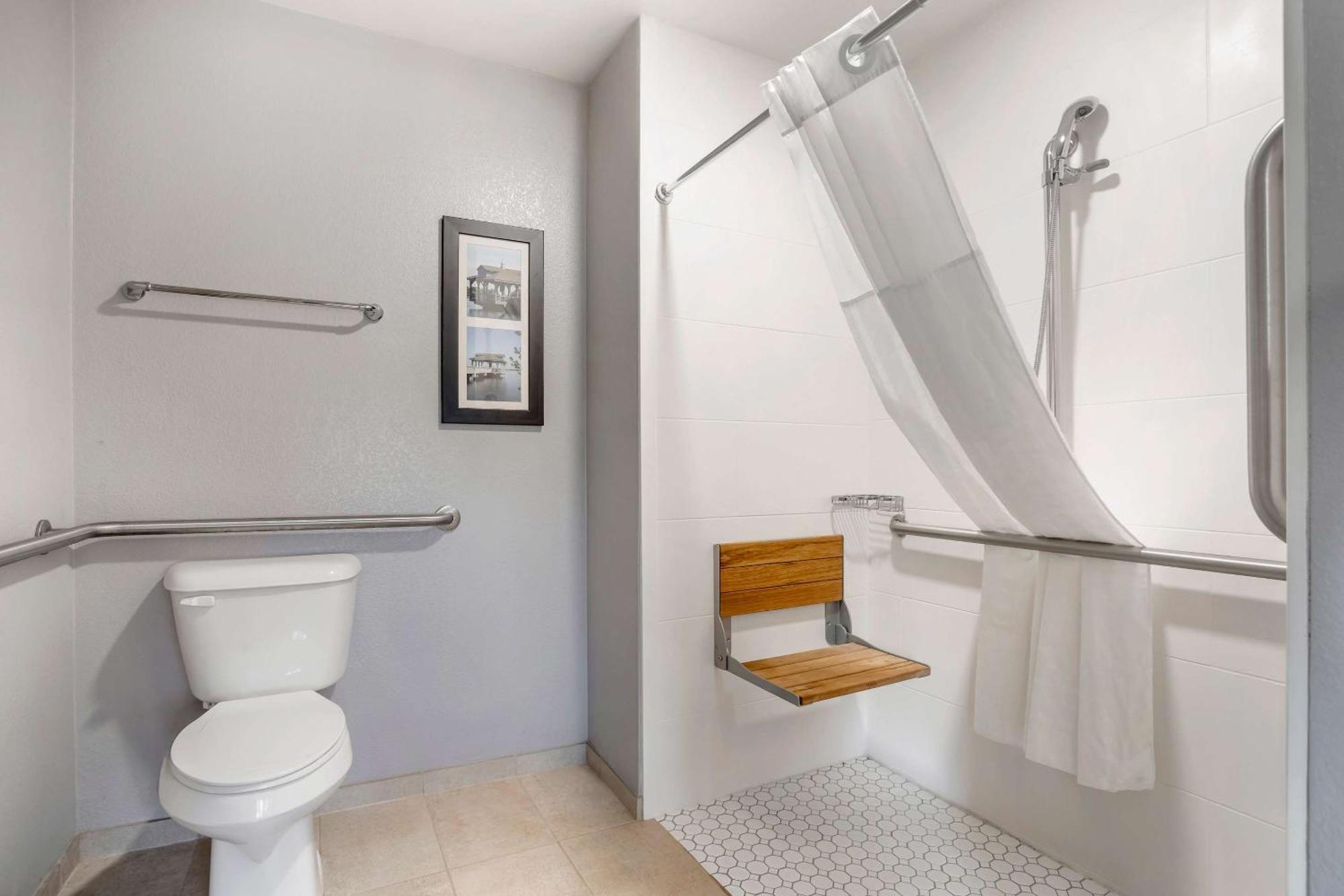 Comfort Suites Near Birkdale Village- Huntersville Esterno foto