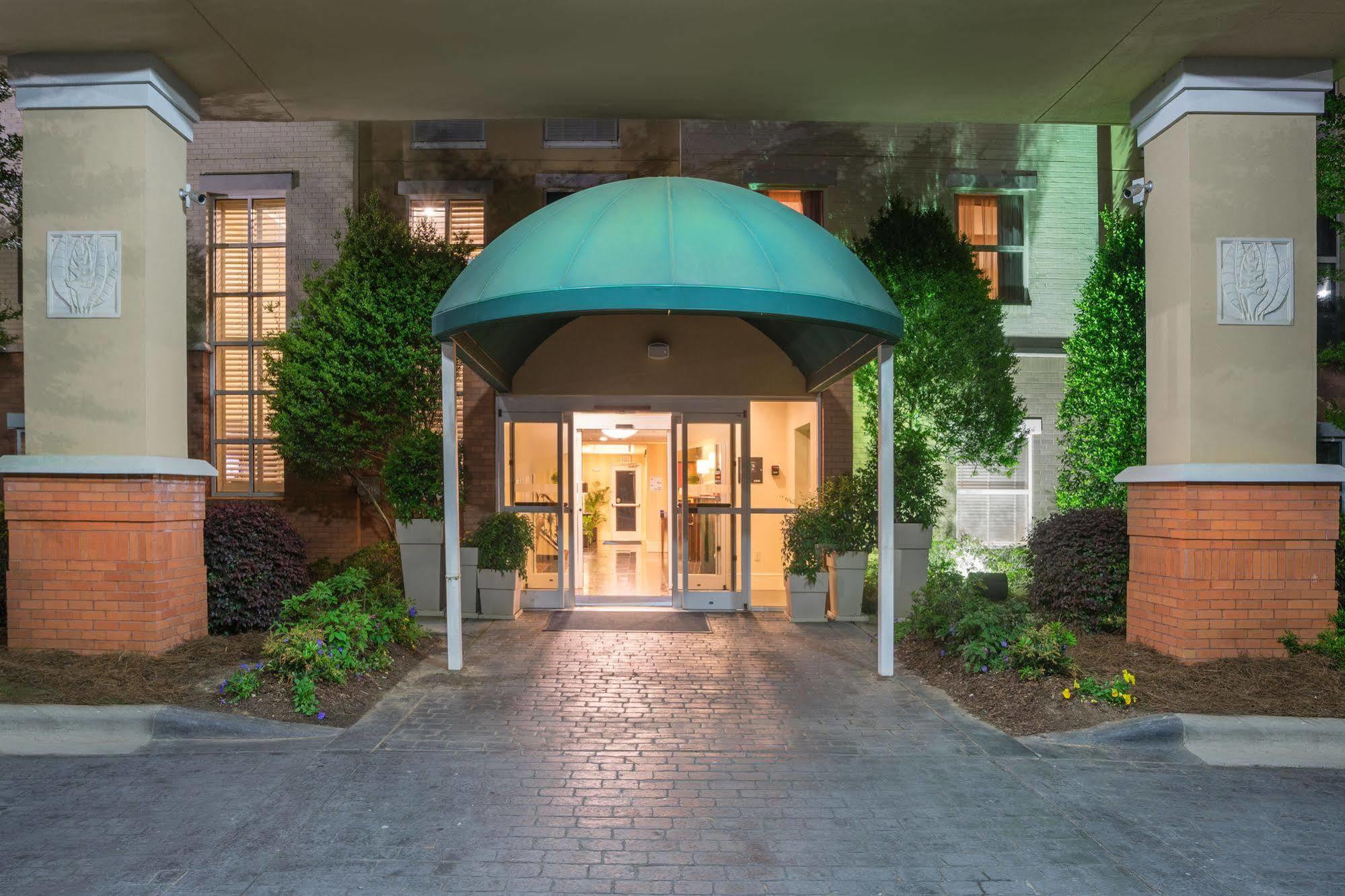 Comfort Suites Near Birkdale Village- Huntersville Esterno foto
